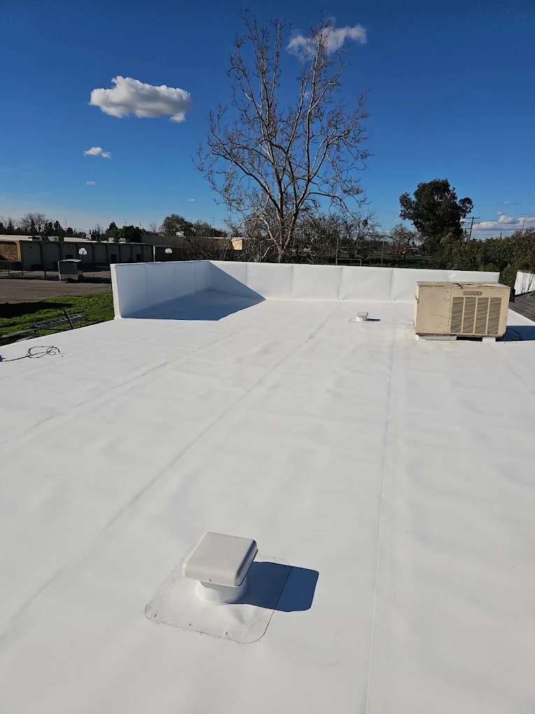 Commercial roof repair at Delhi High School